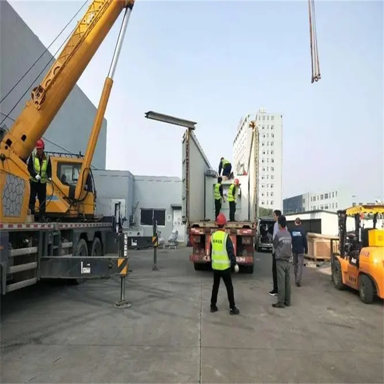 张家港如何找到附近的吊车救援服务